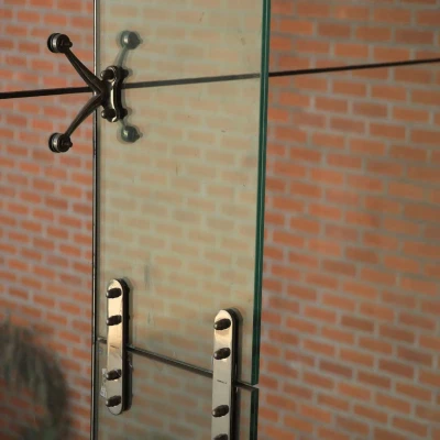 spiders balustrades 1